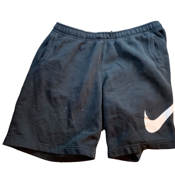 Nike Other - Nike Mens Size Extra Large Shorts Black Sportswear Club Graphic